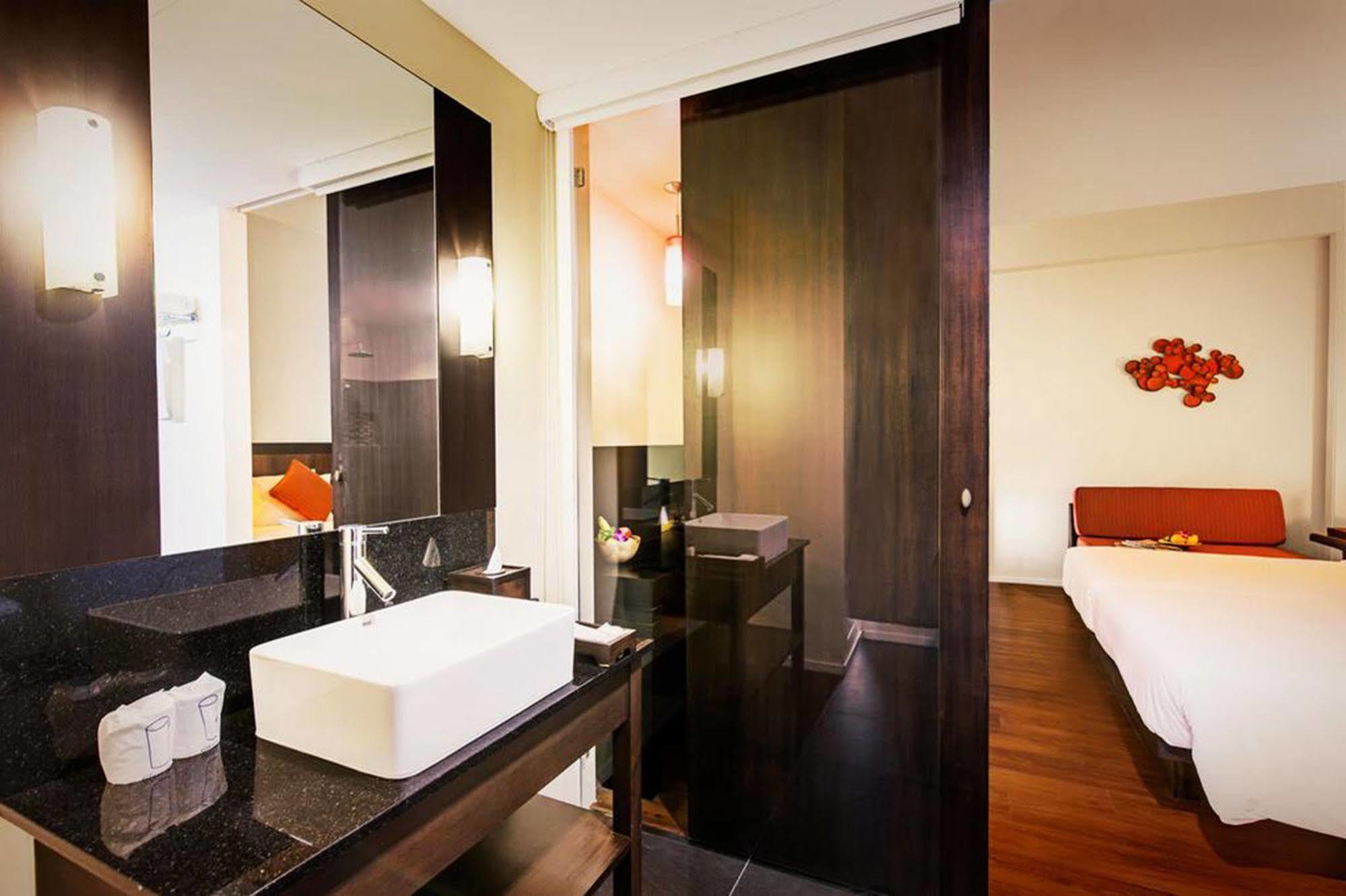 Park Srinakarin Hotel, Bangkok Exterior photo